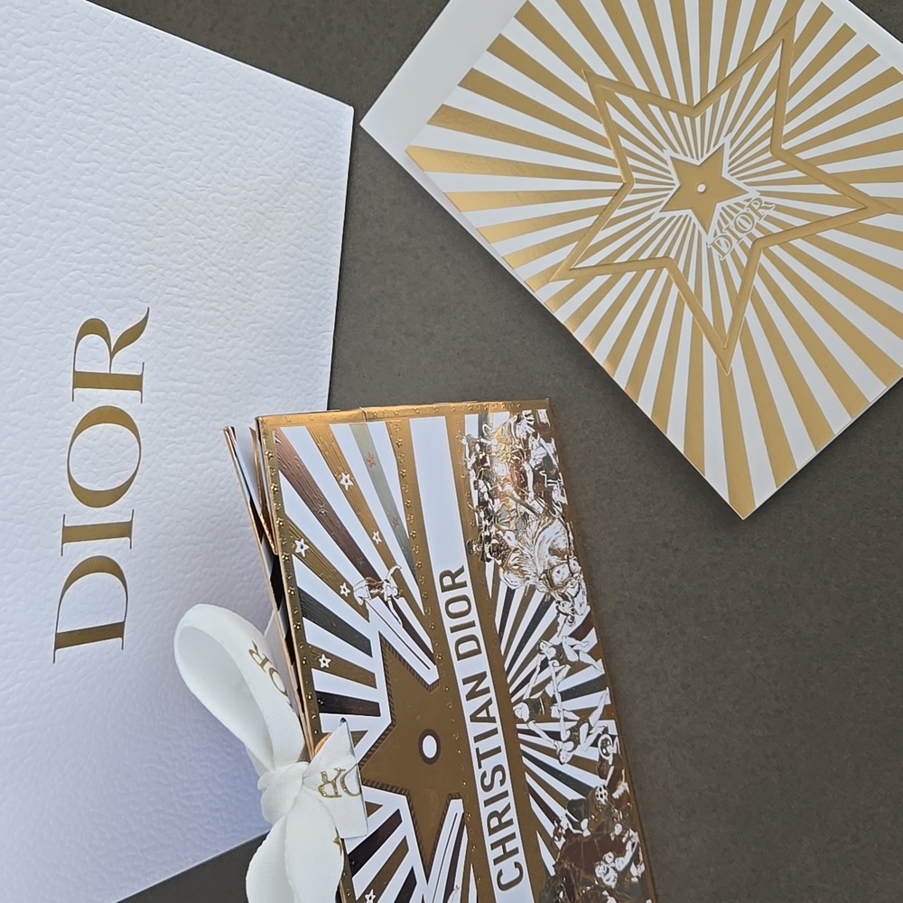 New Chic Dior set gold star design 2025 Dior pouch, Bag, Ribbon Card & Envelope - Picture 7 of 12